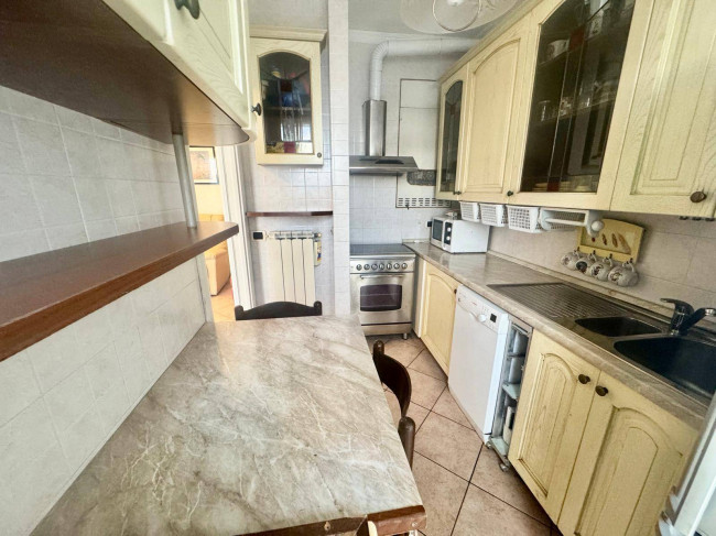 Appartamento in vendita a Varazze