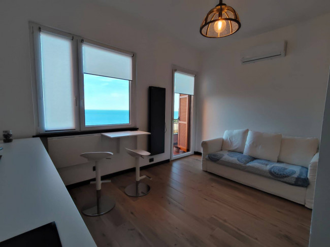 Appartamento in vendita a Varazze