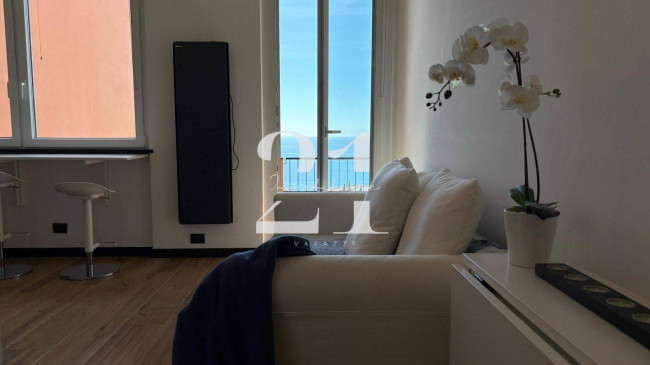 Appartamento in vendita a Varazze