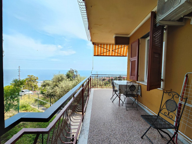 Appartamento in affitto a Varazze