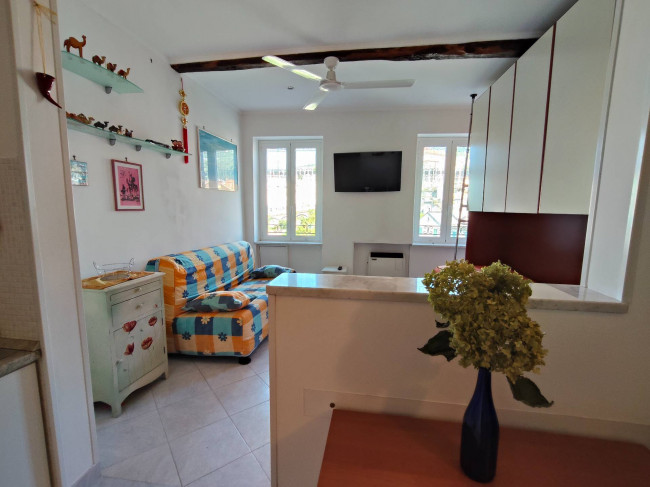 Appartamento in vendita a Varazze