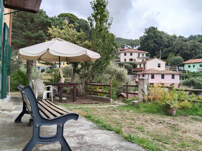 Appartamento in vendita a Varazze