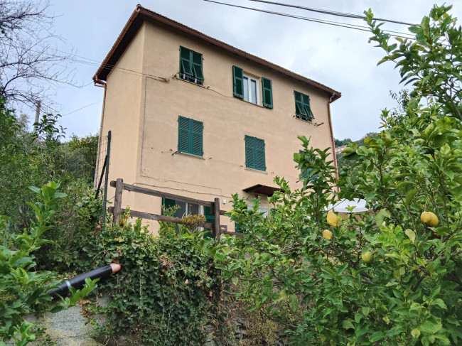 Appartamento in vendita a Varazze