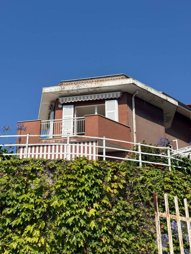 Appartamento in affitto a Varazze
