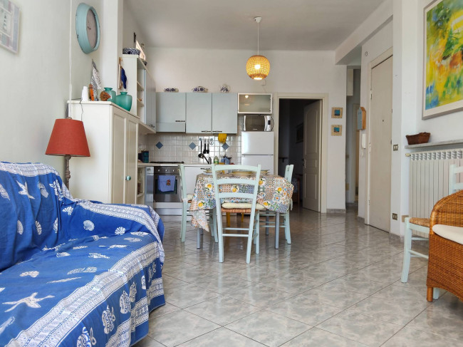 Appartamento in affitto a Varazze