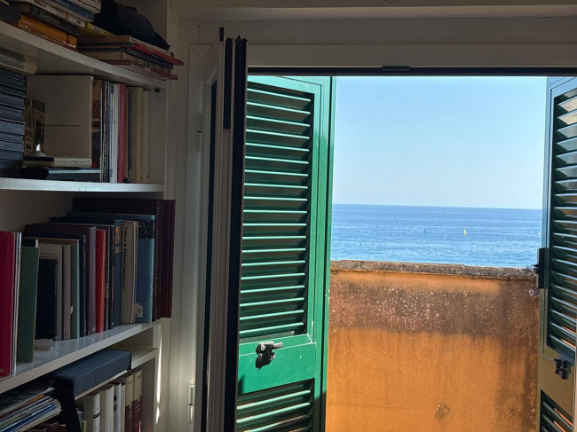 Appartamento in affitto a Varazze