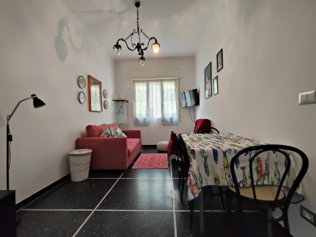 Appartamento in vendita a Varazze