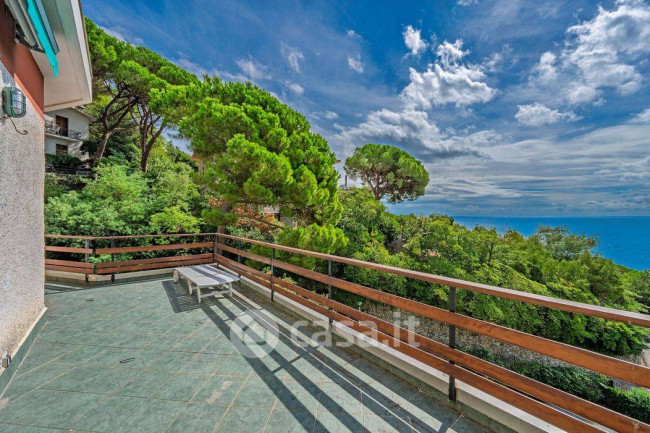 Appartamento in vendita a Varazze