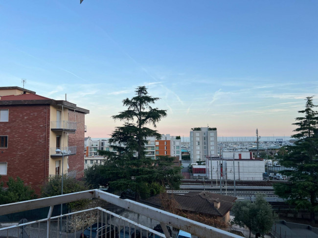 Appartamento in vendita a Varazze