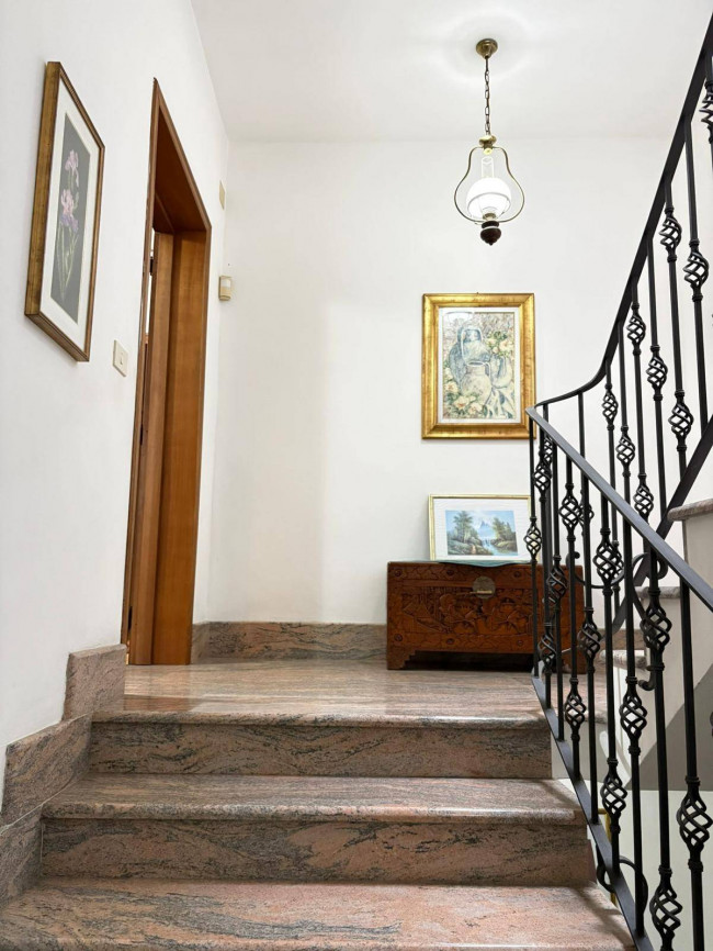 Villa in vendita a Dego