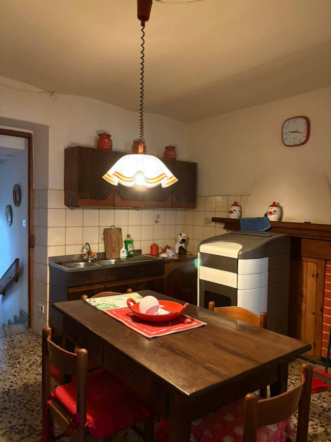 Villa in vendita a Dego