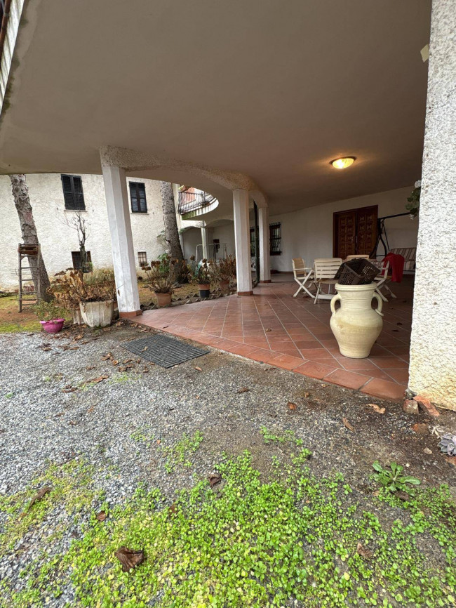 Villa in vendita a Dego