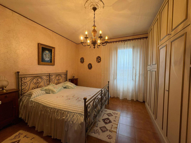 Villa in vendita a Dego