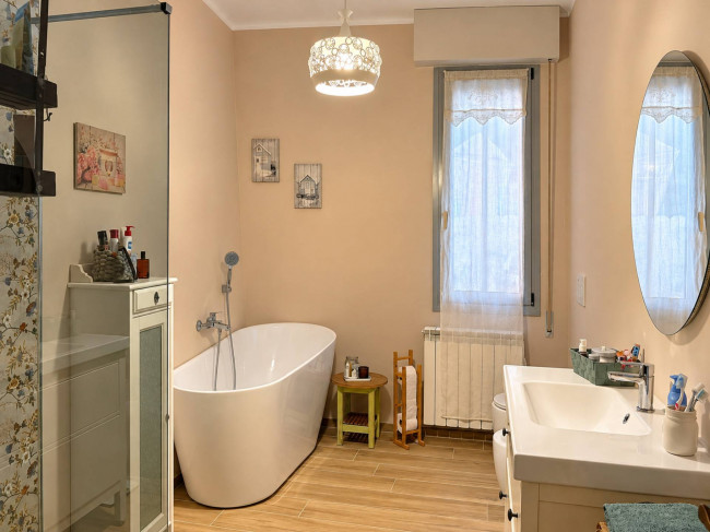 Appartamento in vendita a Celle Ligure