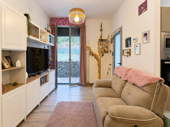 Appartamento in vendita a Celle Ligure