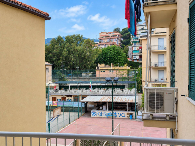 Appartamento in affitto a Varazze