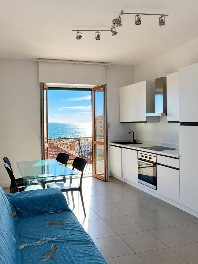 Appartamento in affitto a Varazze