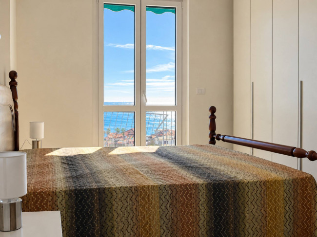 Appartamento in affitto a Varazze