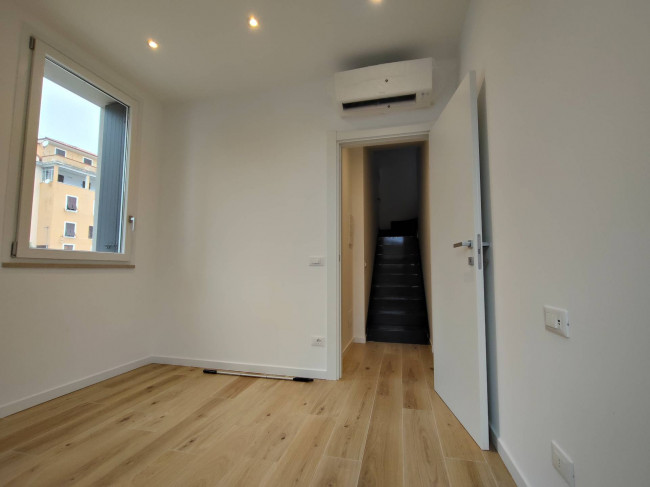 Appartamento in vendita a Varazze