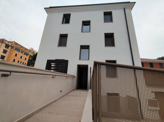 Appartamento in vendita a Varazze