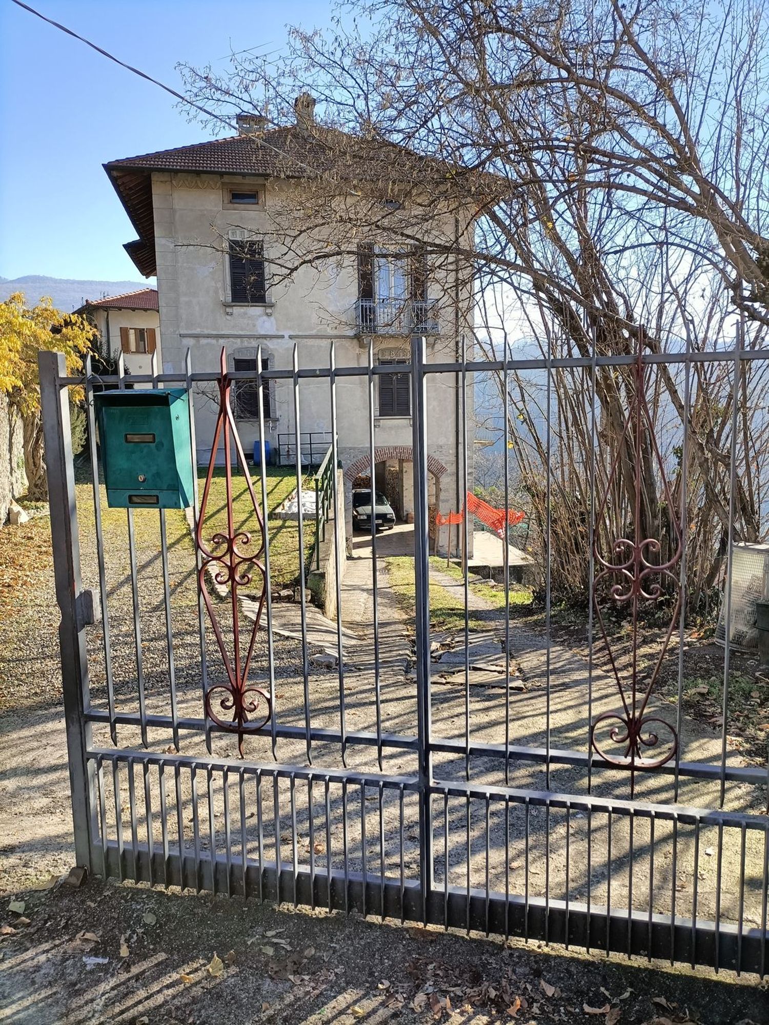 Casa indipendente in vendita a Gemonio (VA)