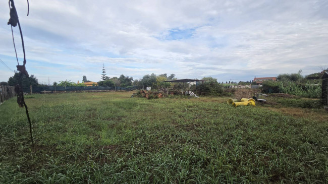Terreno edificabile in vendita a Aprilia