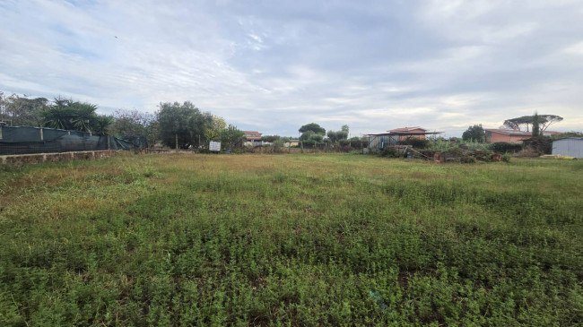 Terreno edificabile in vendita a Aprilia