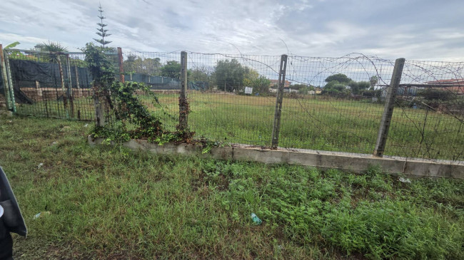 Terreno edificabile in vendita a Aprilia