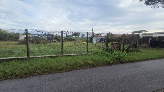 Terreno edificabile in vendita a Aprilia