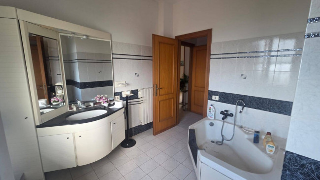 Villa in vendita a Aprilia