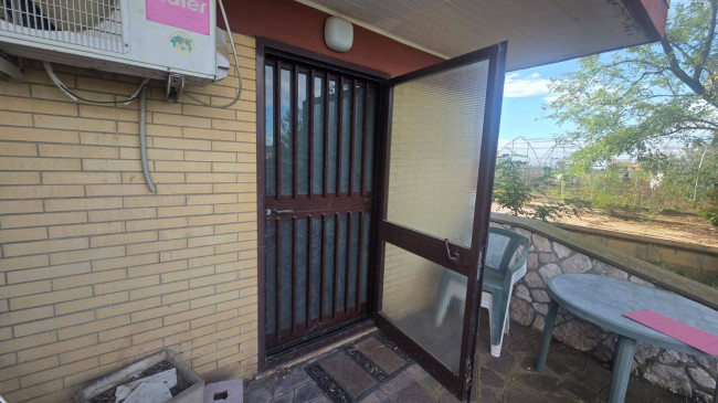 Villa in vendita a Aprilia