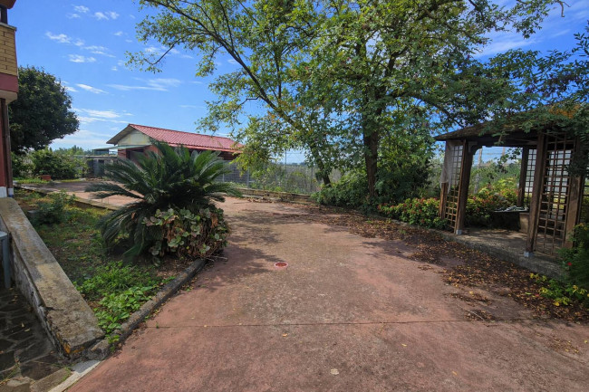 Villa in vendita a Aprilia