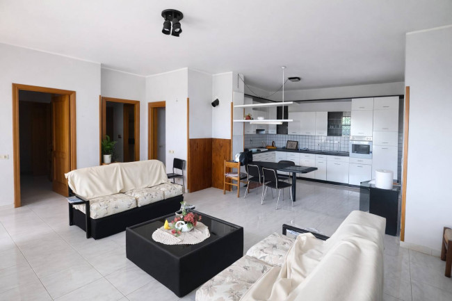 Villa in vendita a Aprilia