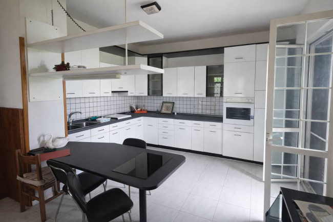 Villa in vendita a Aprilia