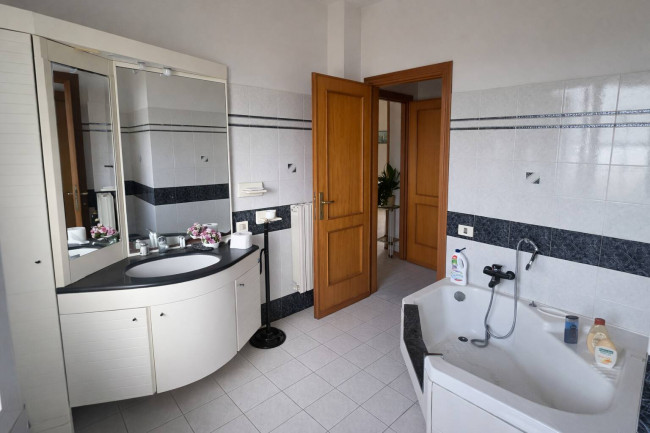 Villa in vendita a Aprilia