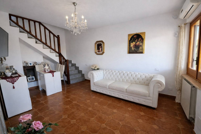 Villette a schiera in vendita a Ardea