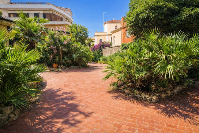 Villa in vendita a Anzio