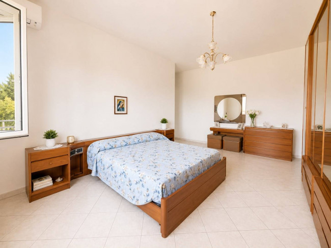 Villa in vendita a Latina