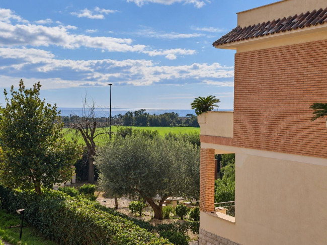 Villette a schiera in vendita a Anzio