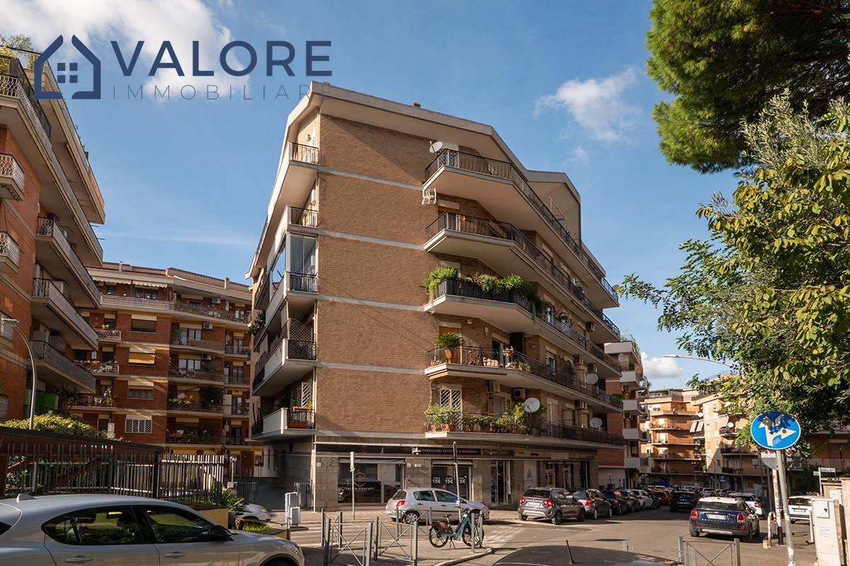 Appartamento in vendita a Roma