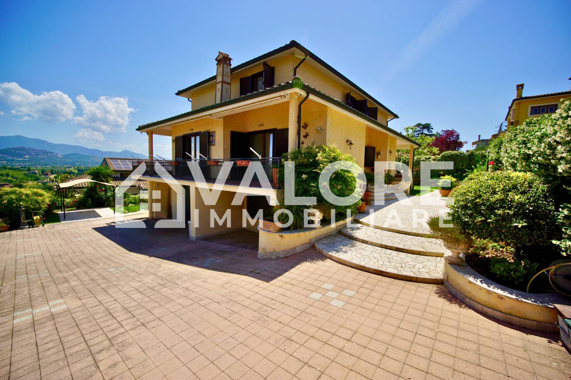 Villa in vendita a Mentana