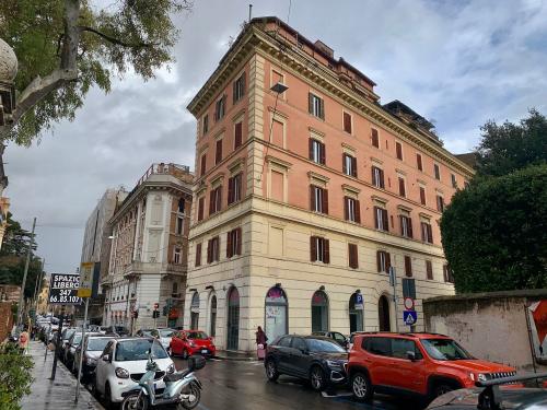 Locale commerciale in affitto a Roma