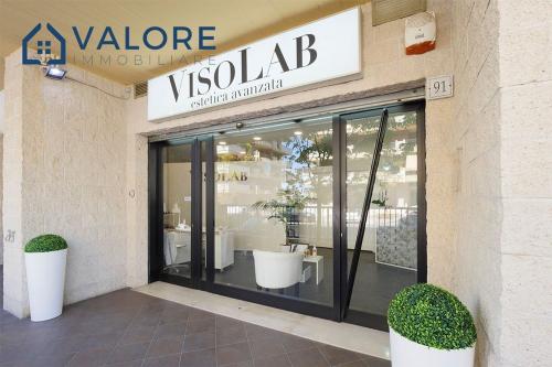 Locale commerciale in vendita a Roma