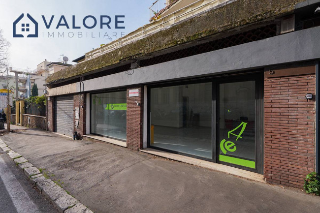 Locale commerciale in affitto a Roma
