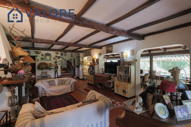 Villa bifamiliare in vendita a Formello