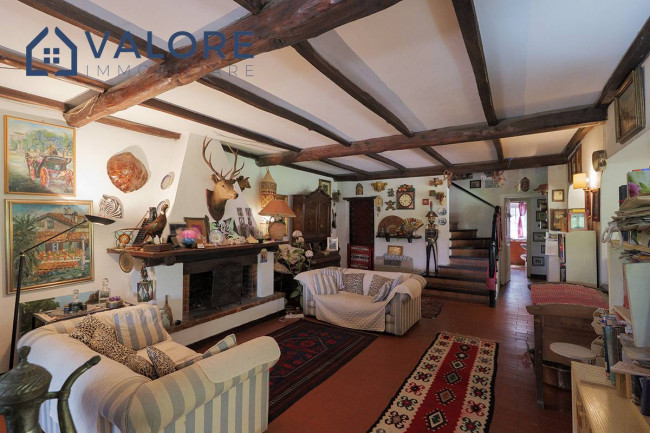 Villa bifamiliare in vendita a Formello