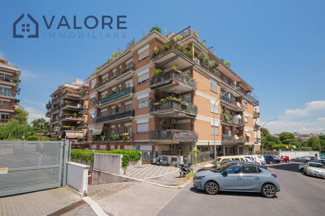 Appartamento in vendita a Roma