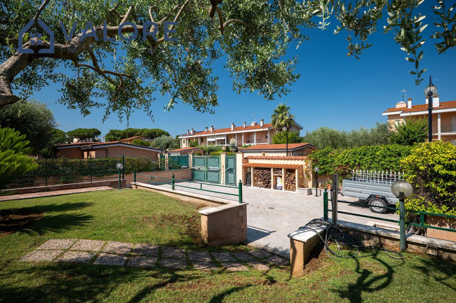 Villa in vendita a Roma