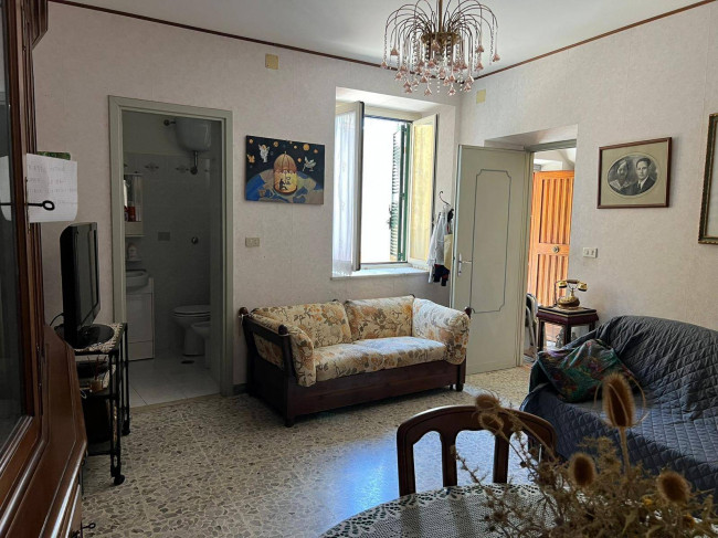 Appartamento su due livelli in vendita a Mandela