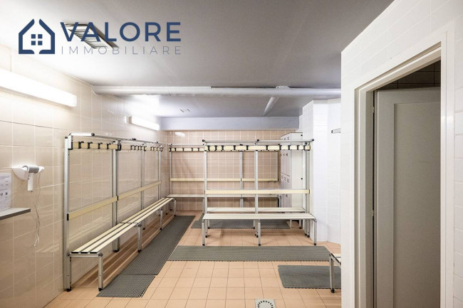 Locale commerciale in vendita a Roma